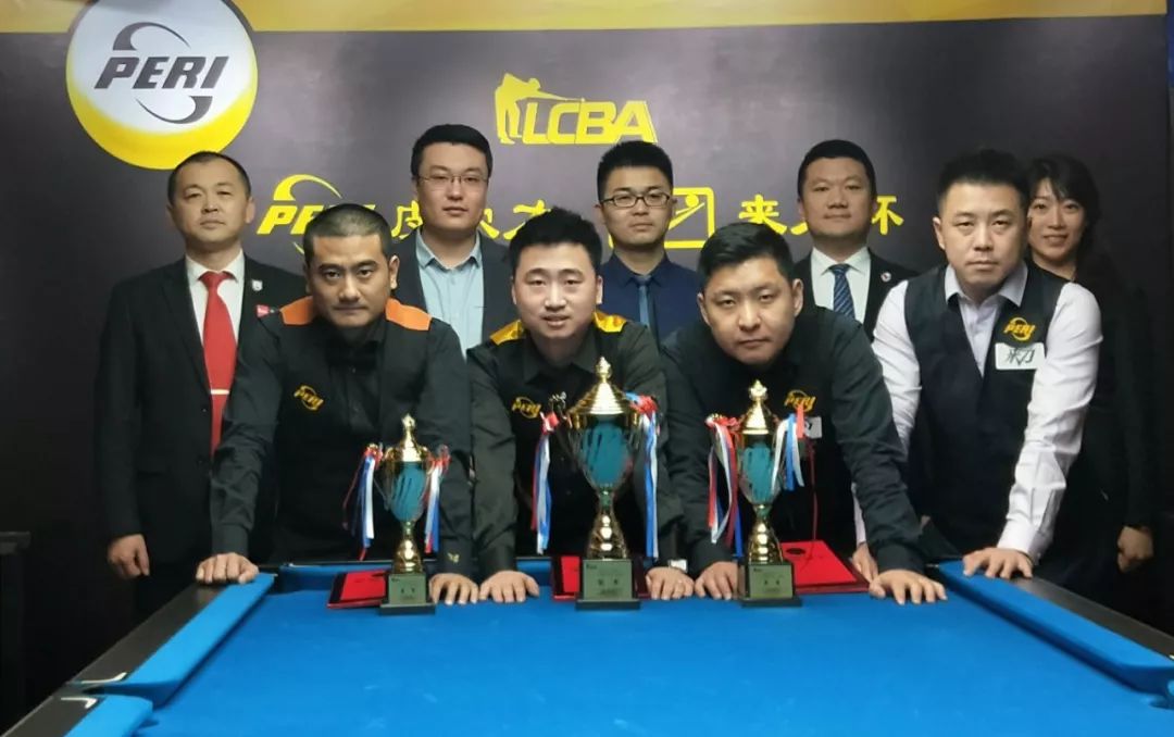 中场的空白 中场的空白