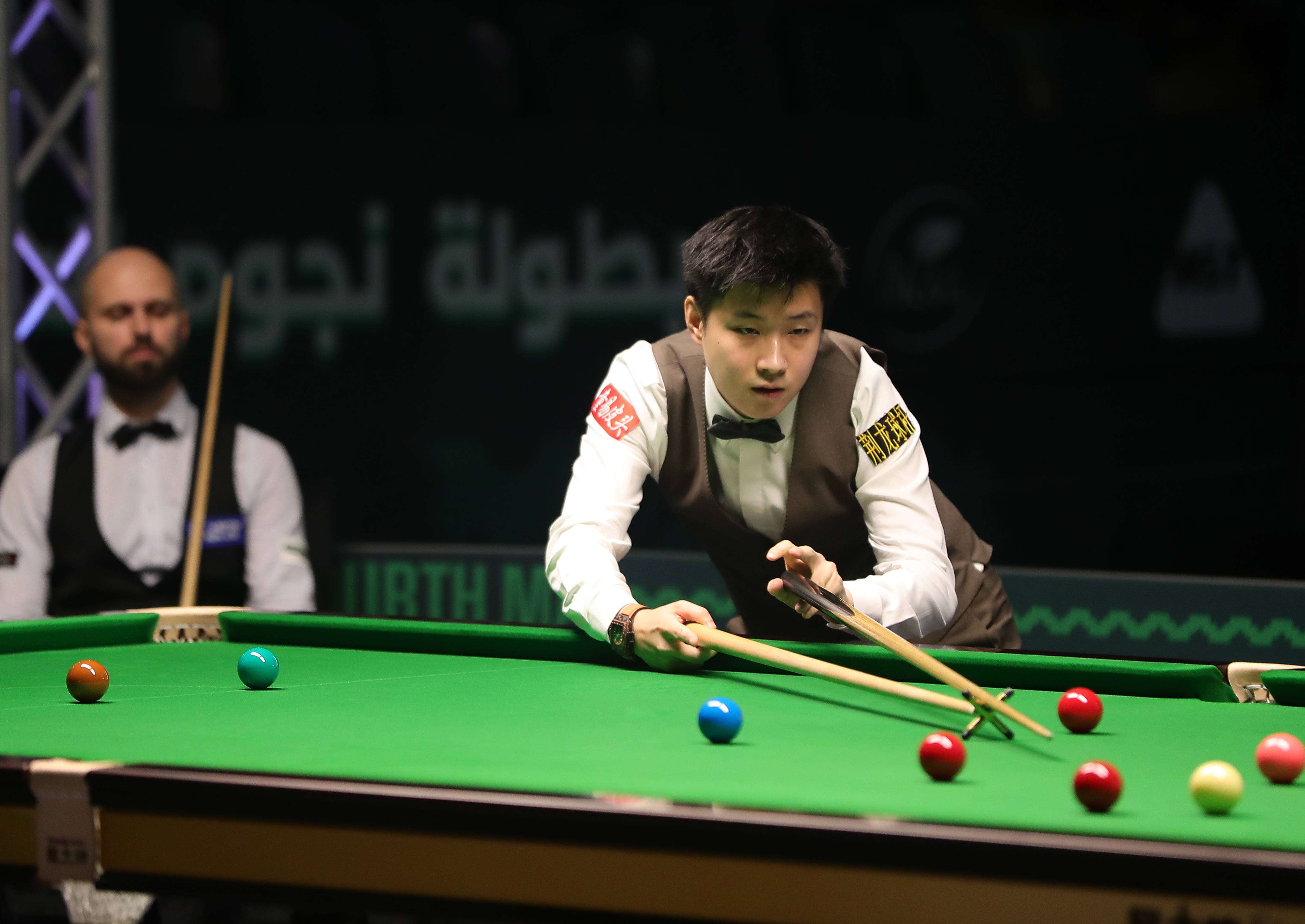 己在勇士队 己在勇士队