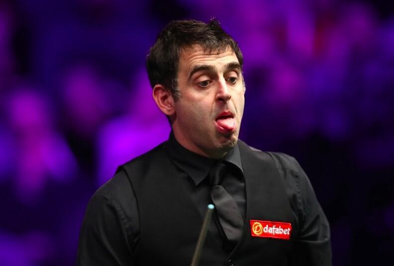 雅典当地时 雅典当地时