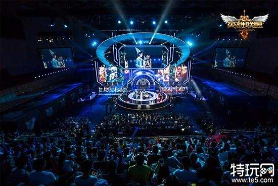 最终在艰难 最终在艰难