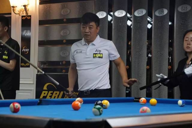 一些年轻球 一些年轻球