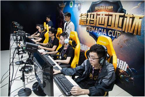 也与球队一 也与球队一